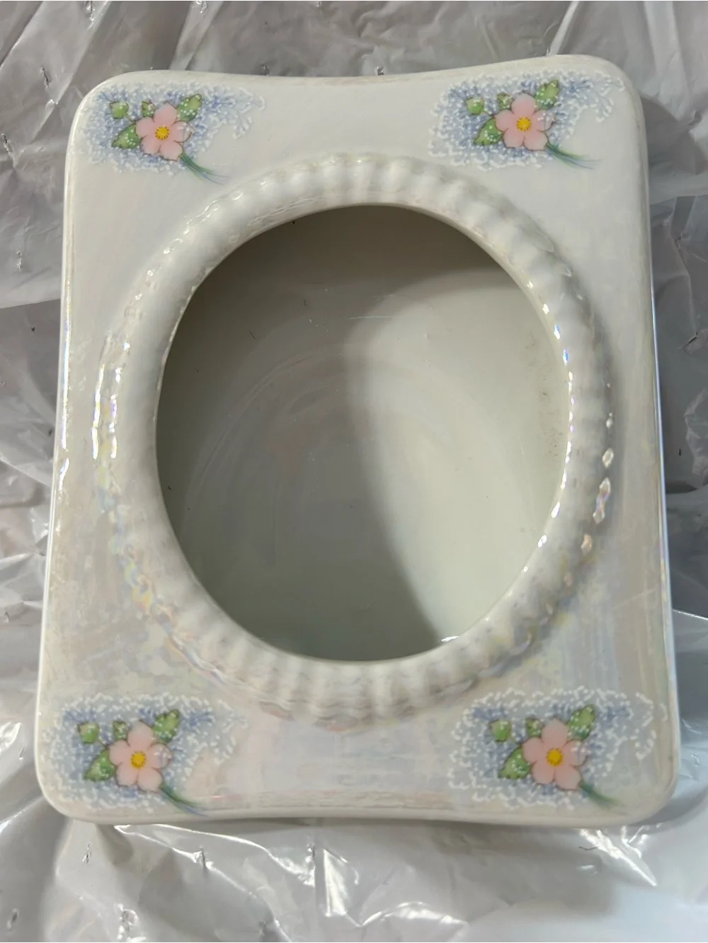 Vintage Grandma Core White Porcelain Floral Picture Frame 1990s